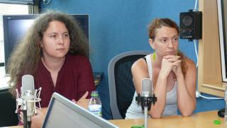 Наша лесбийка се ожени в Англия, а сега се тръшка, че тук не ѝ признават брака и съди Столична община