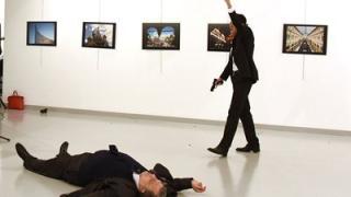 Година след брутално показното убийство на руския посланик Карлов в анкарската изложбена зала се появи гореща новина!