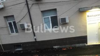Ураганен вятър сътвори куп поразии във Враца (СНИМКИ)