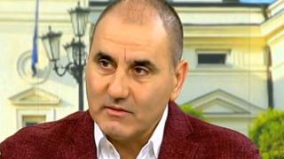 Цветанов отсече, че с патриотите са като италианско семейство и нападна Радев заради нов опит за вето! 