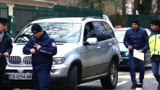 С патрон за слон гръмнали данъчния шеф Иво Стаменов на сляпо място  