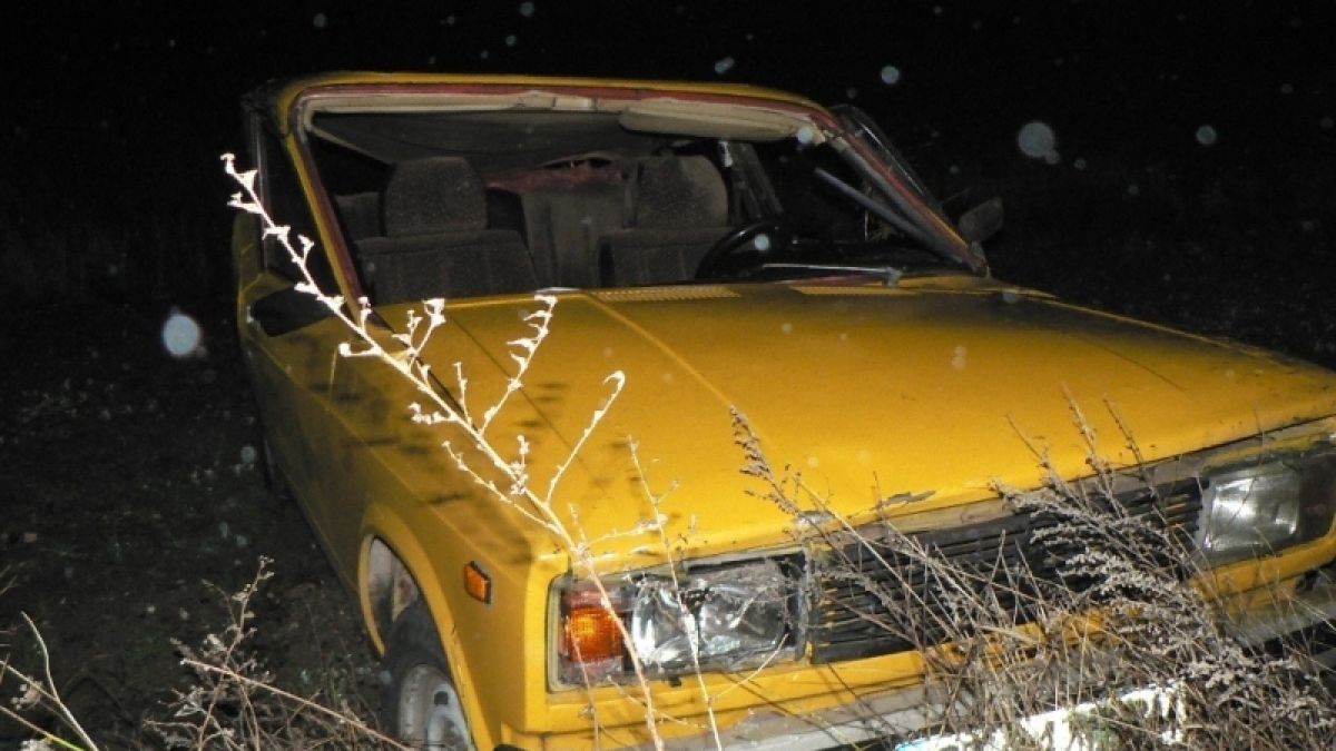 Екшън със соц. привкус: Бракониер с допотопна „Жигула“ катастрофира при гонка с полицията