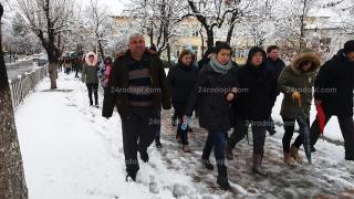 Момчилград тъжи за малката Дамла