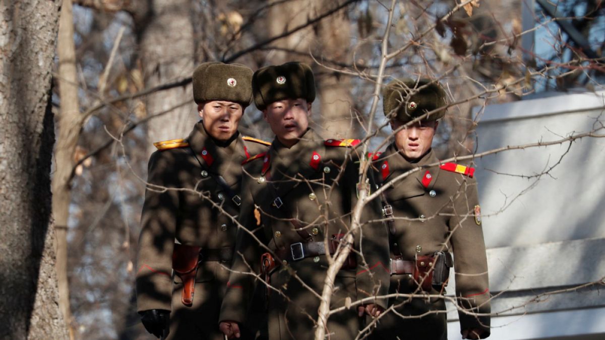 Севернокорейски военен избяга в Южна Корея