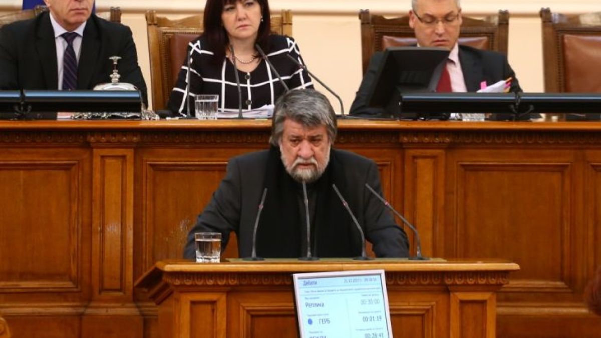 Вежди Рашидов сецна Нинова и Свиленски за референдума: Не се възбуждайте толкова!