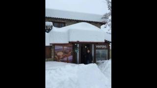 Вижте снегокалипсиса в Гърция с очите на очевидец (СНИМКИ/ВИДЕО)