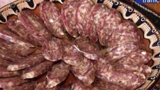 Майстори разкриха тайната на вкусната луканка! 