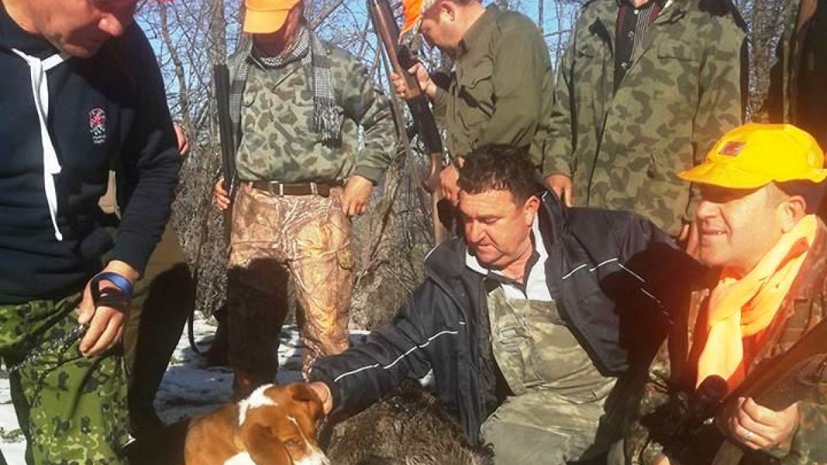 За първи път тази година! Гръмнаха 120-килограмов звяр (СНИМКА)