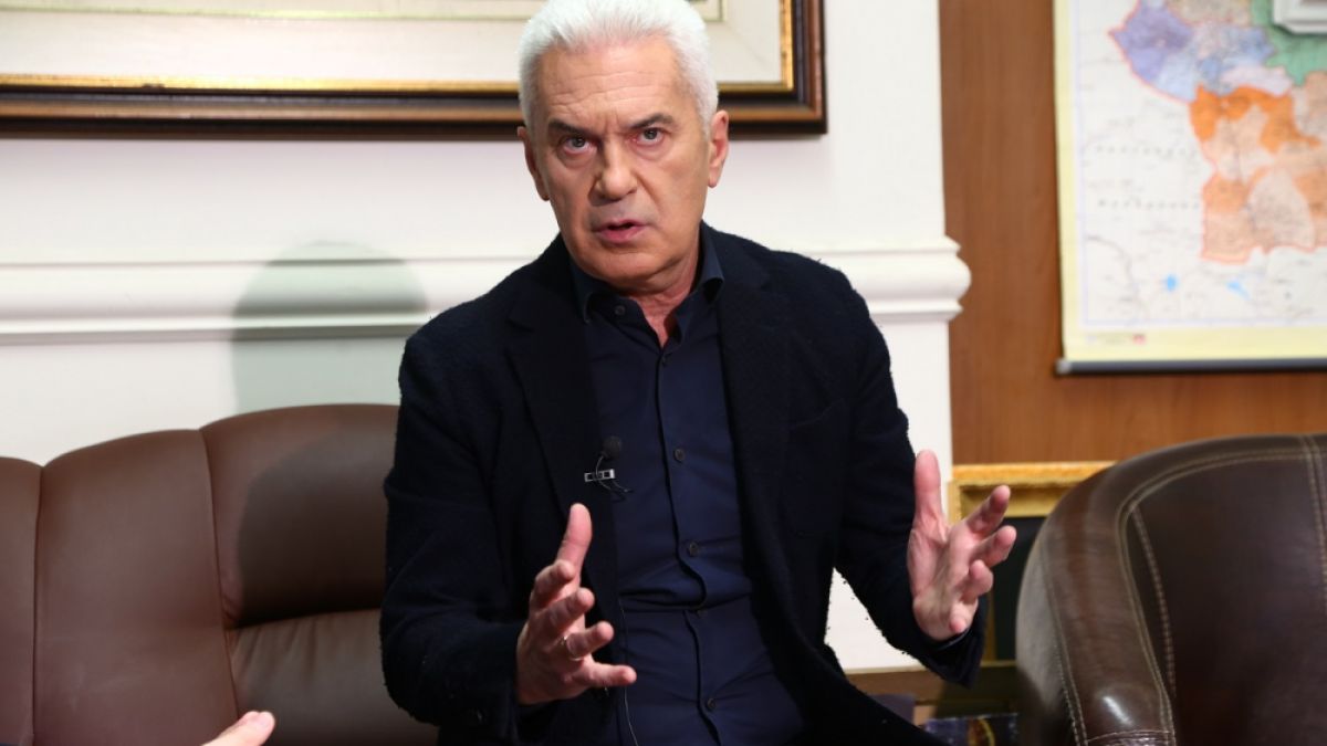 Извънредно! Волен Сидеров каза пред БЛИЦ TV тежката си дума за властта! Лидерът на "Атака" с важен призив към Каракачанов и Валери Симеонов! (ВИДЕО)