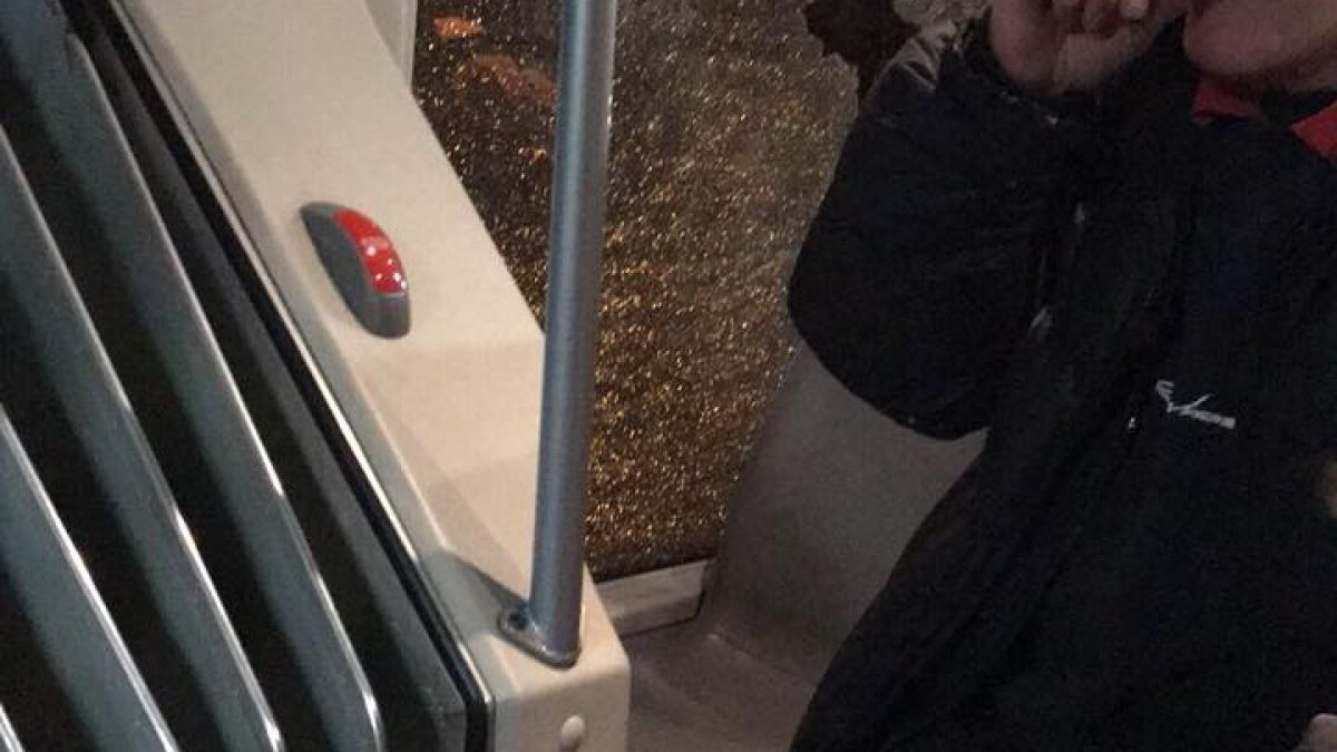 Само в БЛИЦ! Столичанка съобщи за голямо безумие в градския транспорт (СНИМКИ)