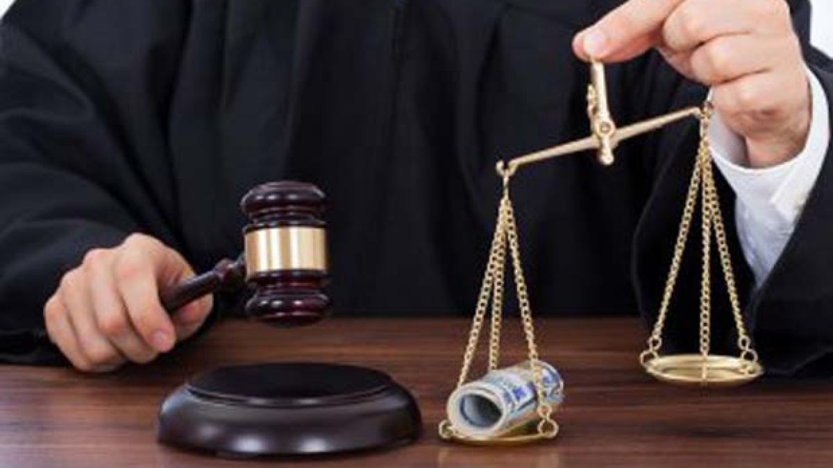 Строител започна работа в частна фирма и вече три години съжалява жестоко