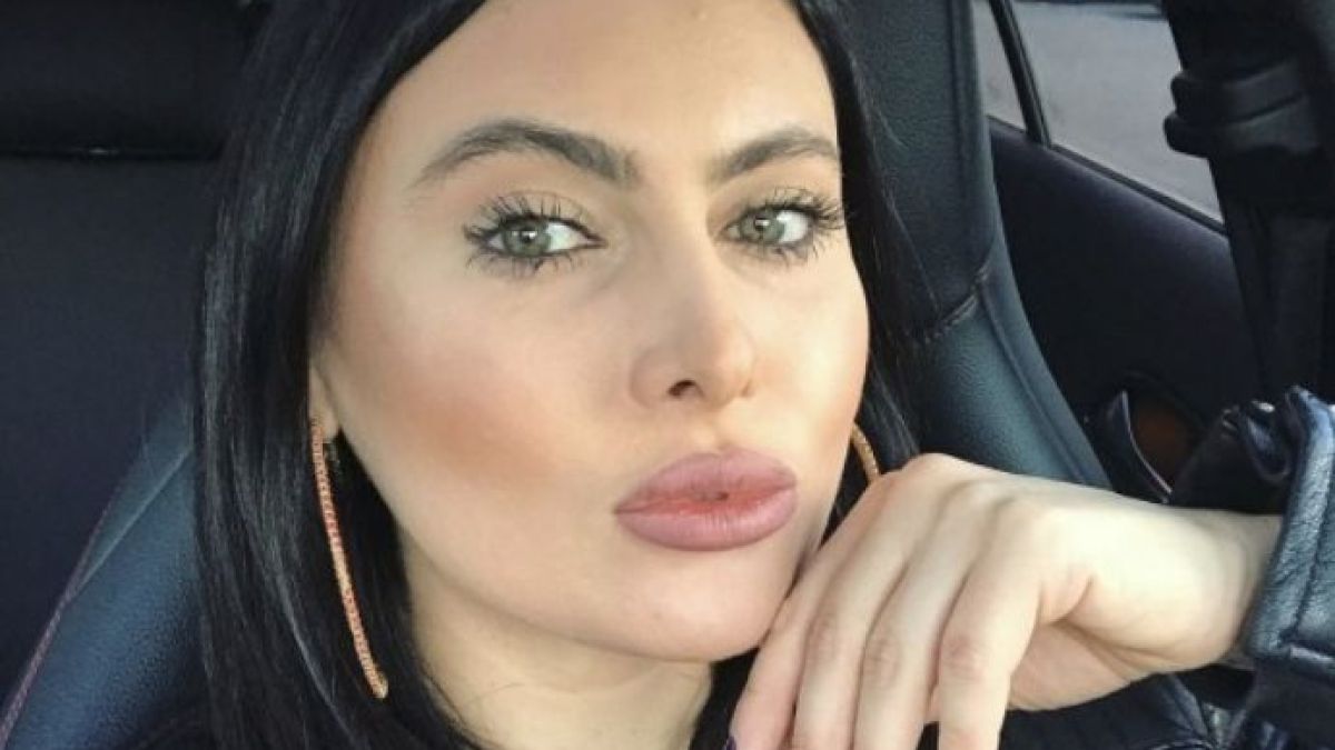Клюкарката Лили разкри тайните си за перфектна визия в новогодишната нощ 