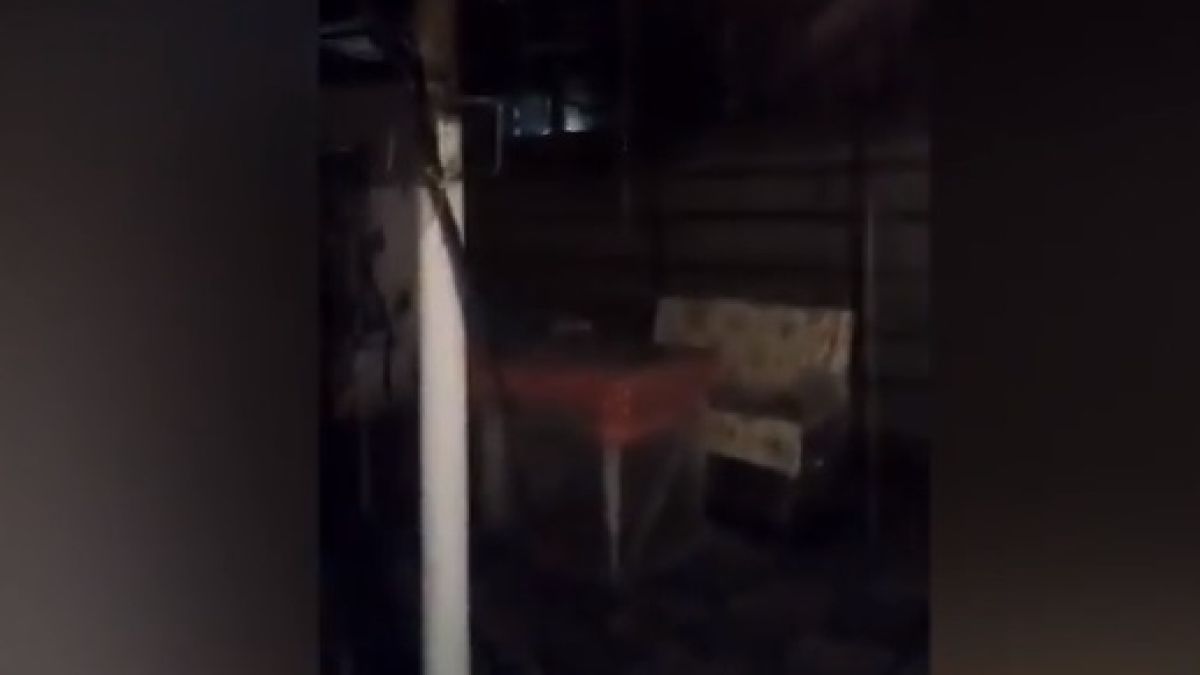 Адът се разтвори над Карлово дни преди Нова година! Светкавици раздират небето (ВИДЕО)