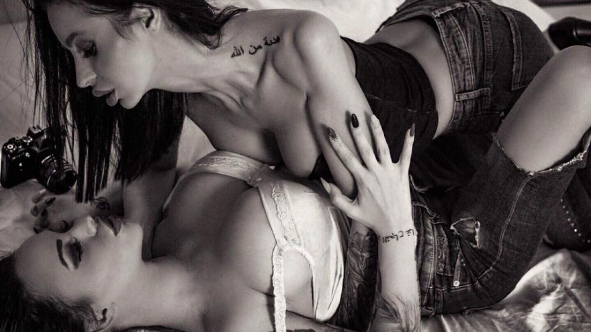 Най-актуалните красавици взривиха мрежата с тази СНИМКА 18+