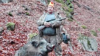 Предпразнична радост споходи ловците от 52-ра ловна дружинка (СНИМКИ)