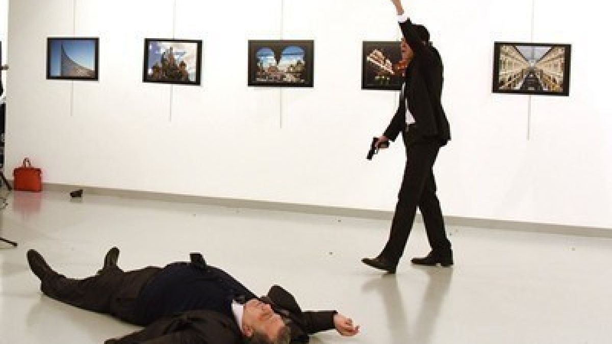 Турска медия: Убийството на Карлов е било вдъхновено от сериал по гюленистка телевизия