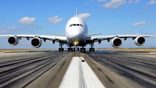 Заради извънредни ситуации 10 самолета се приземиха принудително в България