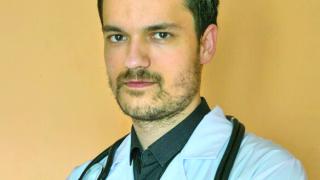 Д-р Стефан Митев посочи за в. "ДОКТОР" 10 симптома, за които много да внимавате! 