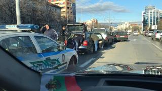 Извънредно в БЛИЦ: Зрелищен арест на ключов столичен булевард! Има много арестувани (СНИМКИ)