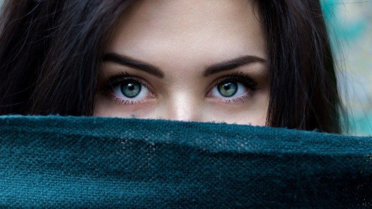 Спрете стареенето! Ето 6 ефективни начина да спасите сухата си кожа през зимата