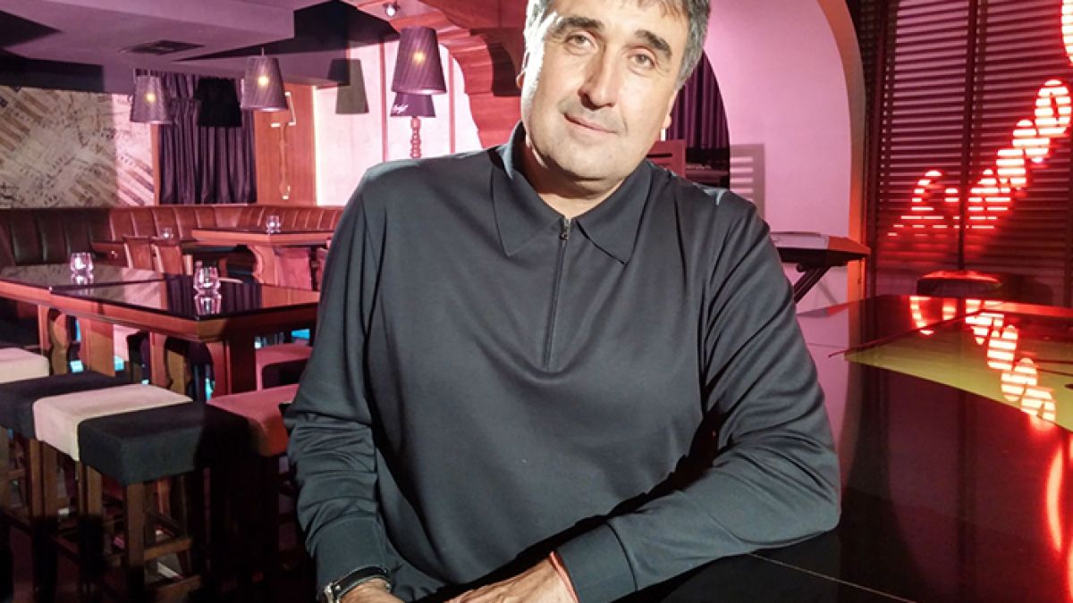 Веселин Маринов пред "ШОУ": Нямам пари, свикнах на кредити