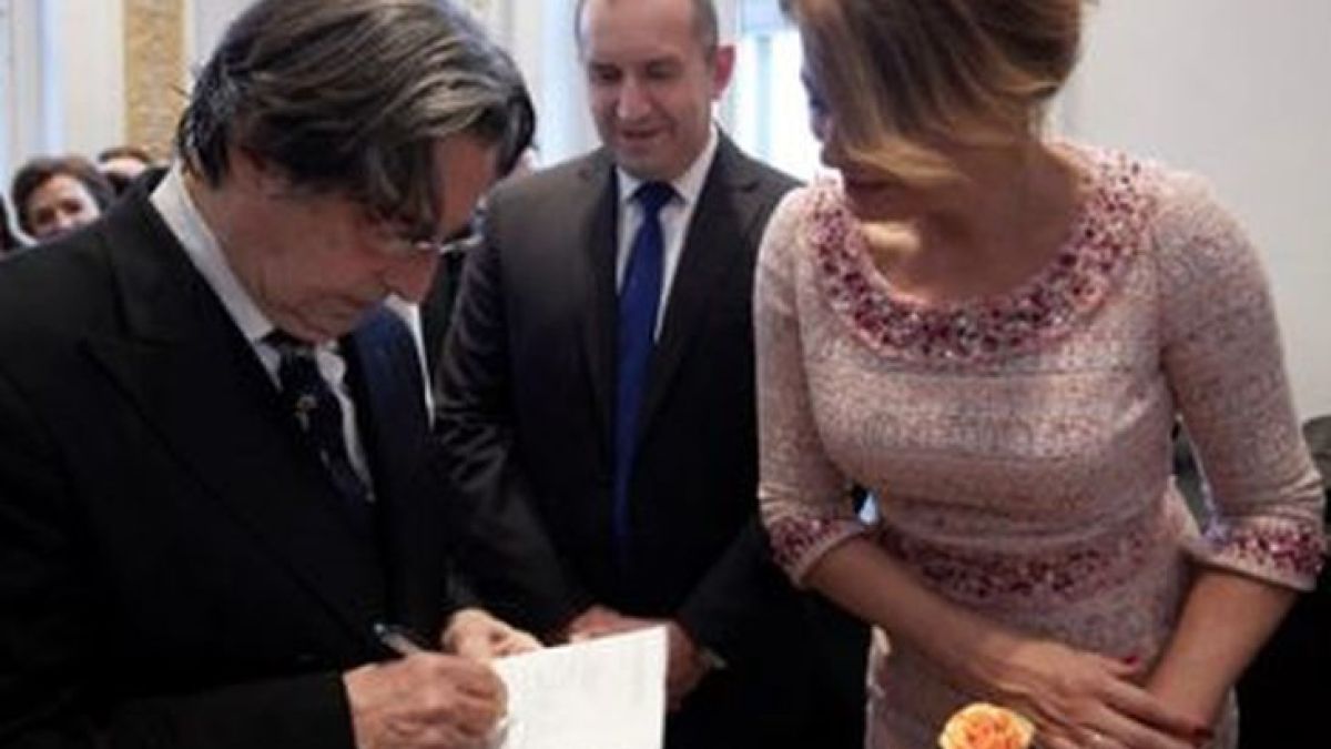 Деси Радева сбъдна голямата си мечта, ето кой й даде автограф (СНИМКА)