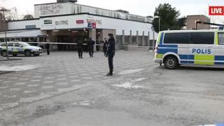 Извънредно в БЛИЦ! Взрив разтресе метрото в Стокхолм, има ранени!