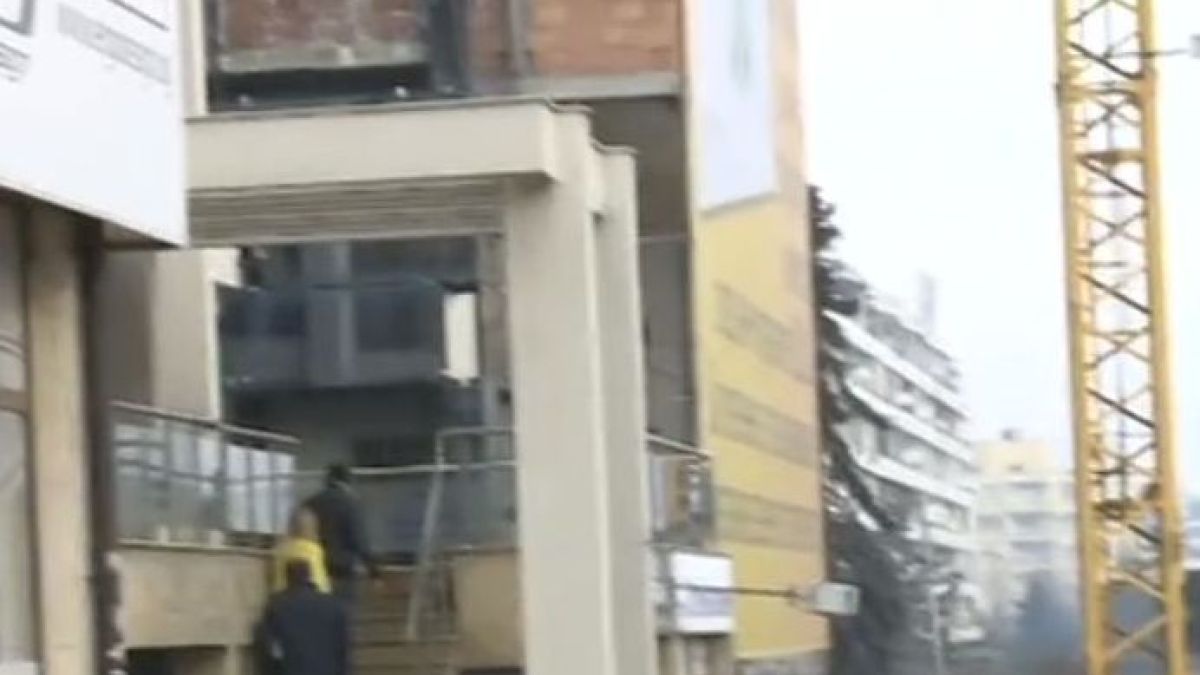 Очевидци на покушението срещу бизнесмена: Куршуми свистяха покрай ушите ни! Първи СНИМКИ