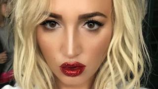 Олга Бузова втрещи феновете си с това полуголо ВИДЕО 