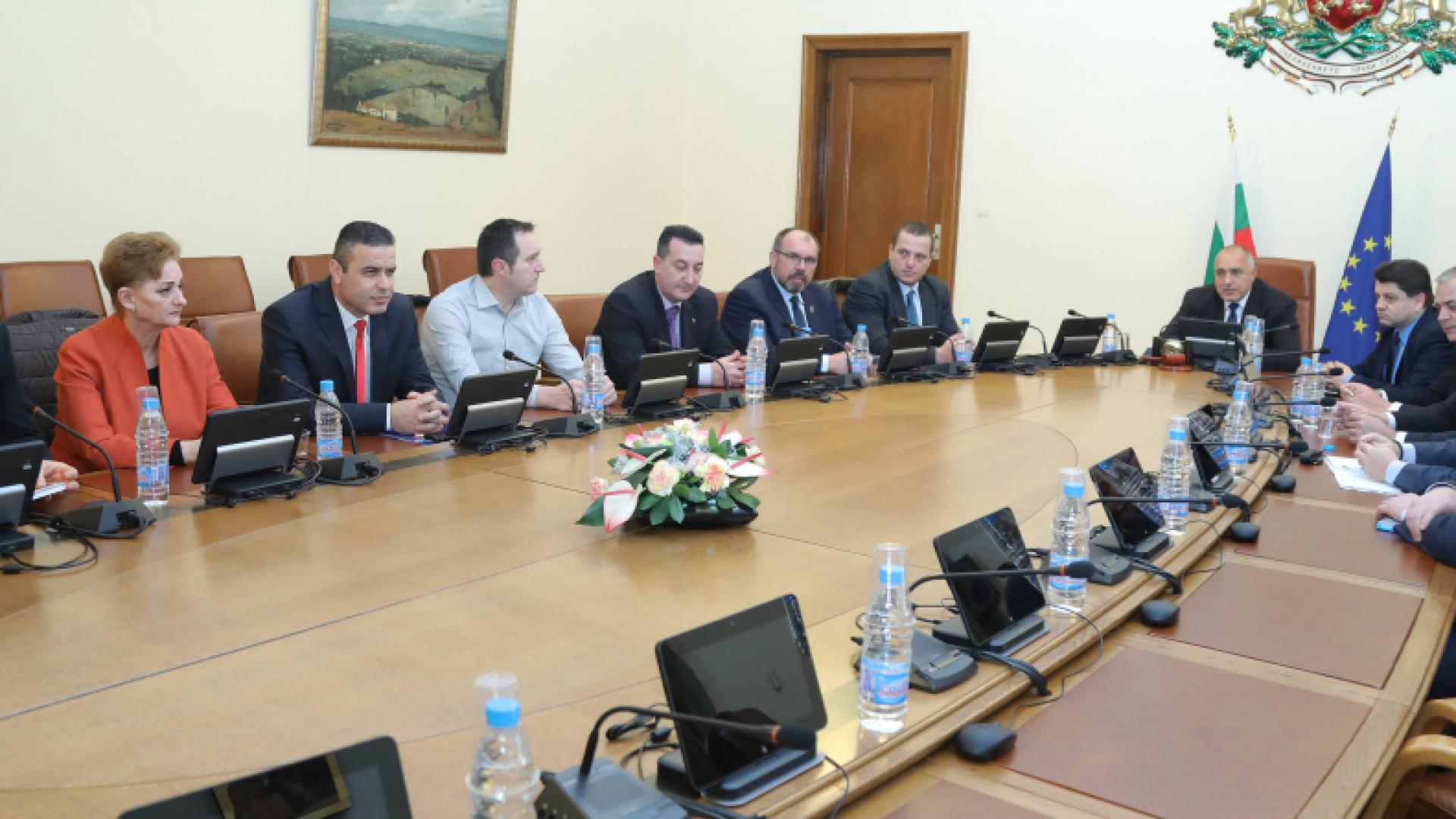 Борисов и КНСБ седнаха на 1 маса заради служителите в МВР