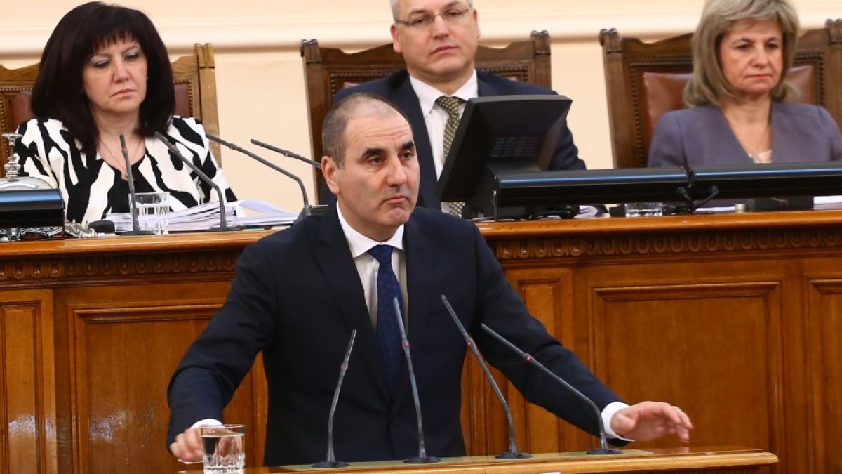 Силни думи на Цветанов в началото на парламентарния ден, часове преди Европредседателството