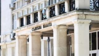 Проверяват спешно колко осъдени са на свобода, а не в затвора