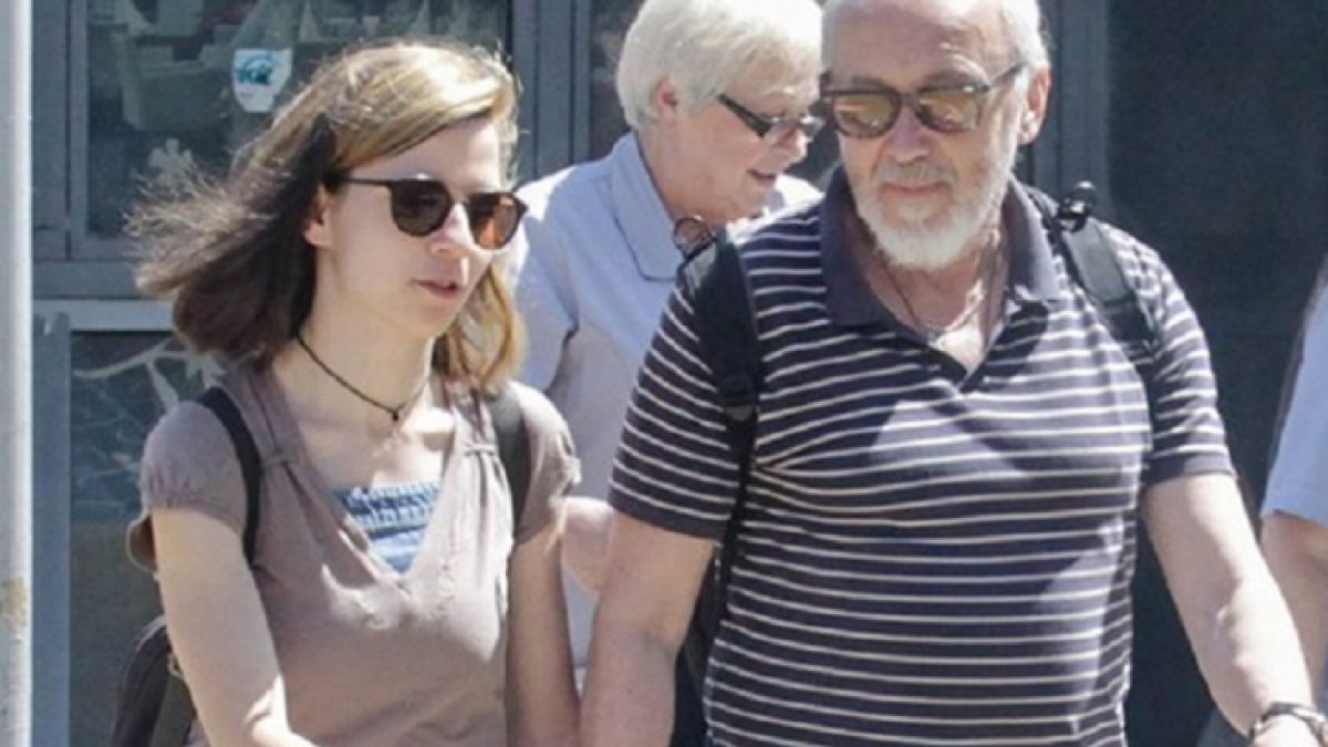 Тъмни облаци надвиснаха над палавото старче Стоян Алексиев, актьорът върви стремглаво към дъното!
