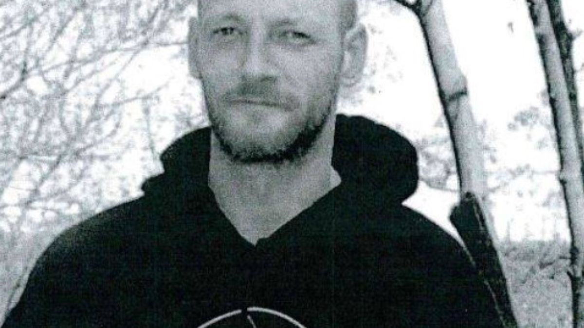 На Острова е изтезаван, убит и изгорен в кола литовец от бандеровската УДА, воювал в Донбас