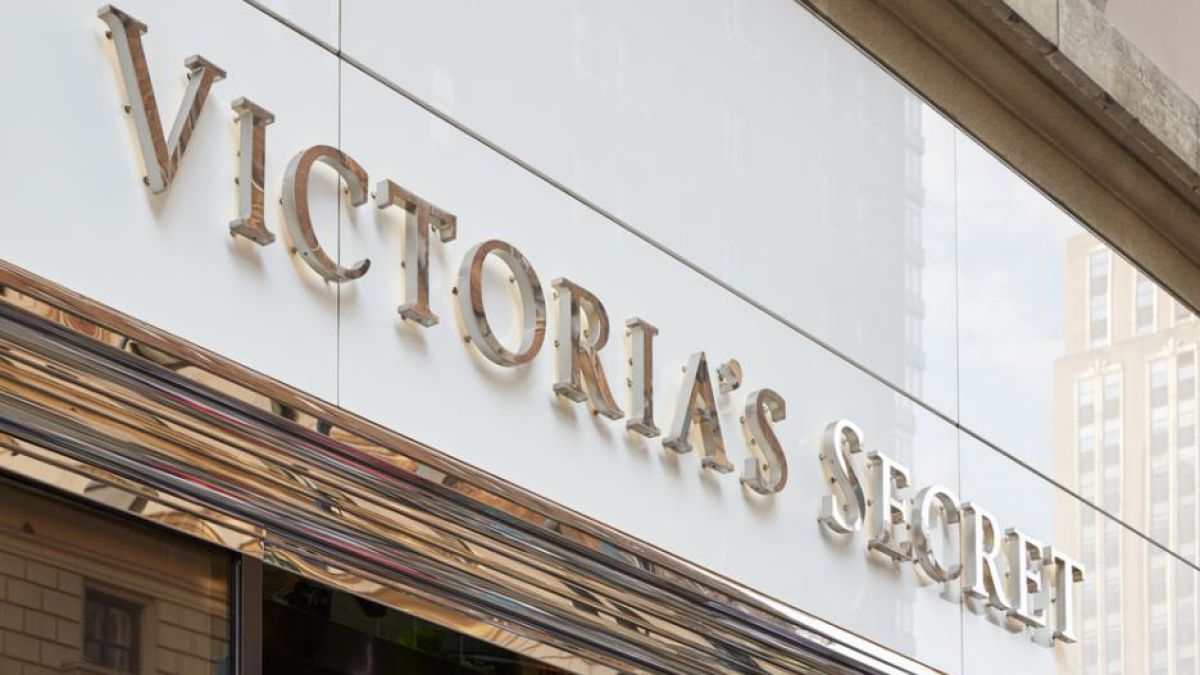 Трагичната история на гения зад Victoria's Secret