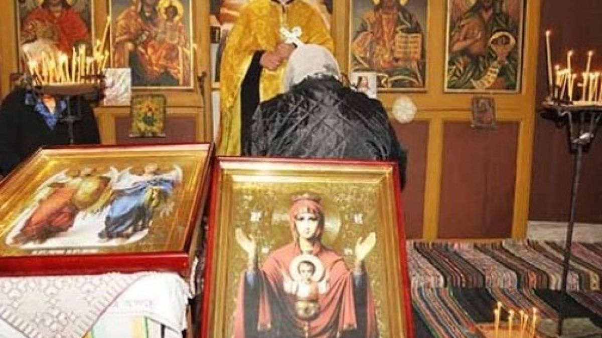 Иконите, които поставени в дома според случая, носят здраве и късмет на семейството (СНИМКИ)