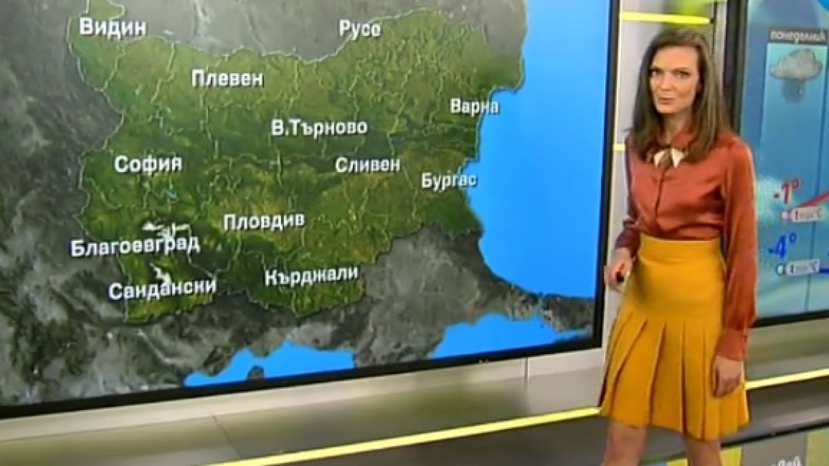 Свежите попълнения в Нова тв направиха сефтето със сексапил, къси роклета и полички (СНИМКИ)