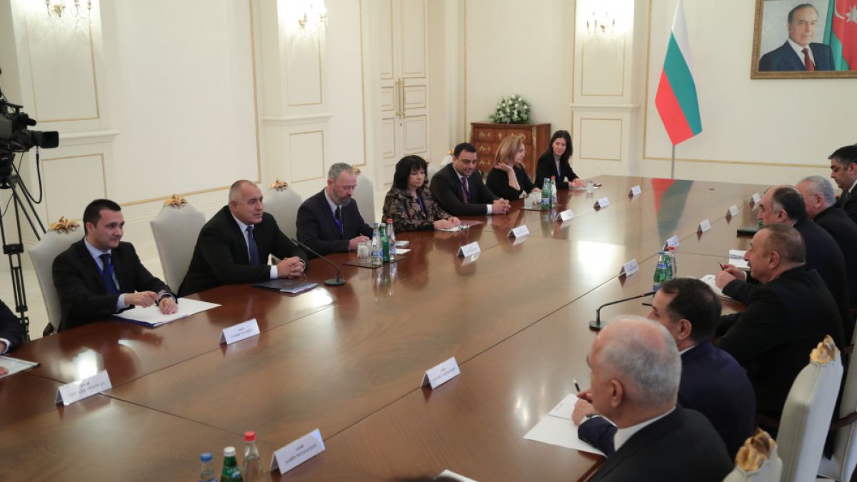 Борисов от Азербайджан: Директната връзка София-Баку ще помогне за бизнеса между двете страни