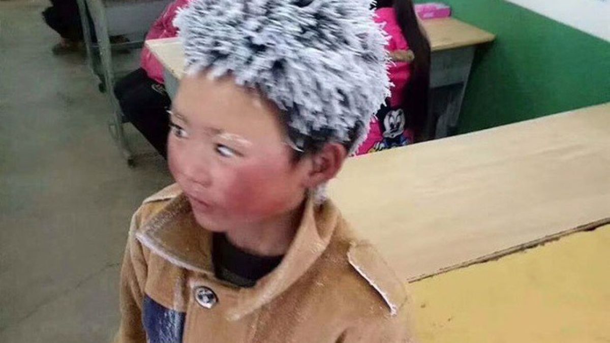8-годишен ученик просълзи всички в мрежата след като извърши нещо наистина изумително (СНИМКИ)