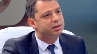 Страшен скандал! Делян Добрев с ДОКУМЕНТИ и СНИМКИ обвини Елена Йончева във връзки с Цветан Василев, трима бизнесмени и чужди служби