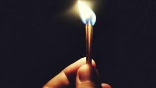 4-годишно се заигра с кибрит и стана голяма беля, бебе на няколко месеца пострада при пожара 