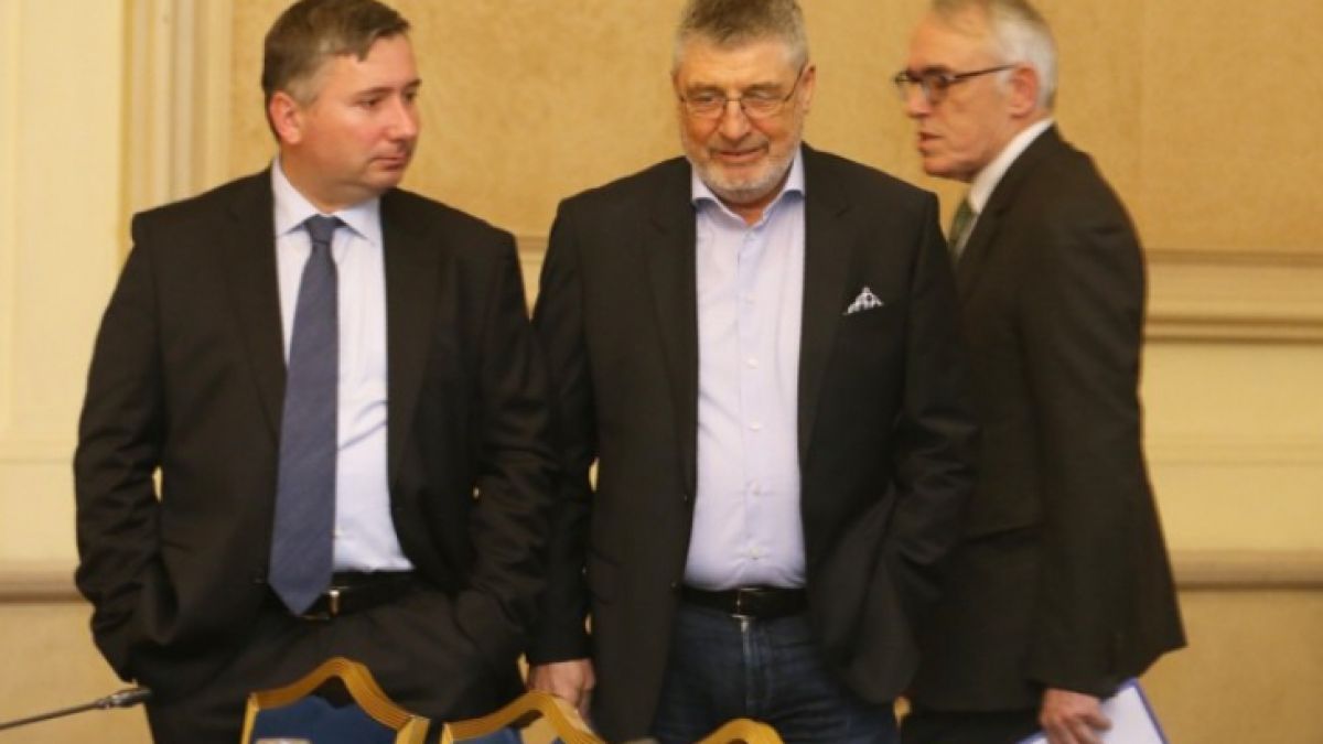 Псевдолиберални "есесовци" искат медийна диктатура