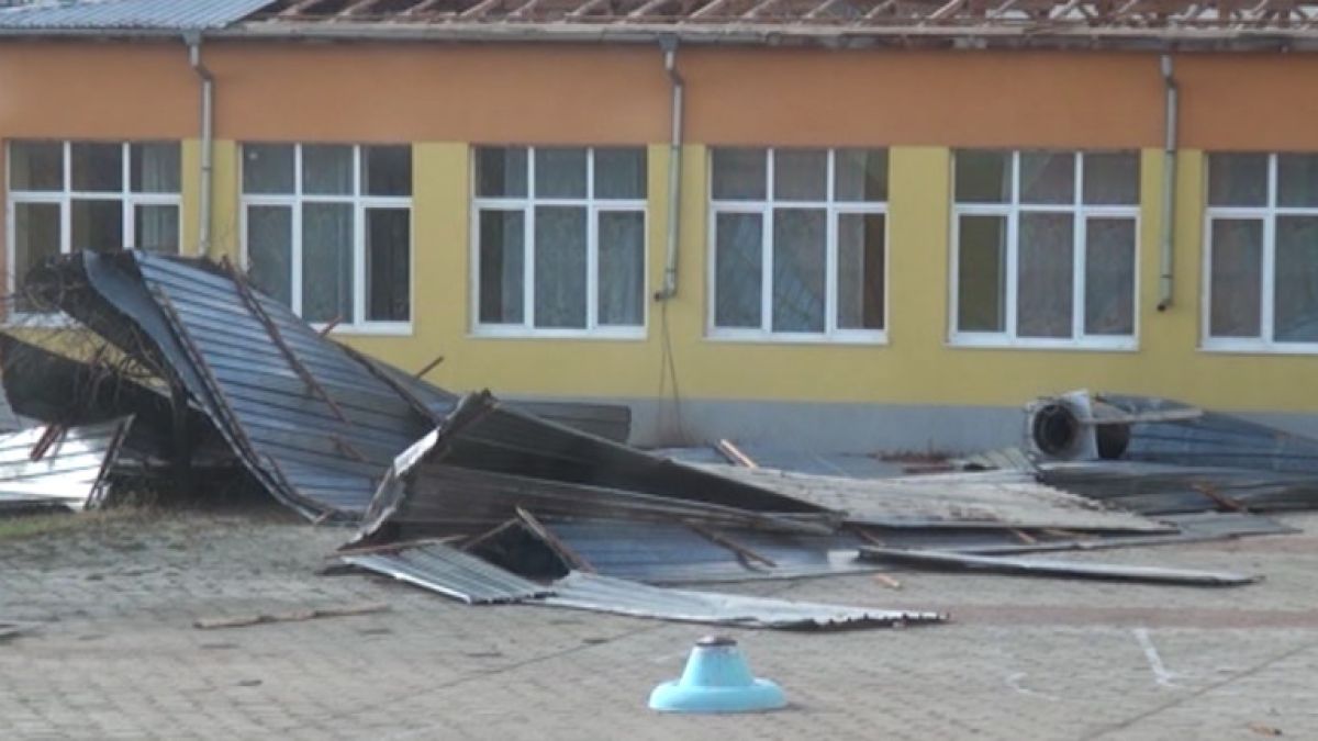 Все още има селища без ток, в Карлово ситуацията се нормализира