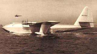 19 януари 1937 г. - Хауърд Хюз поставя световен рекорд за скорост със самолет