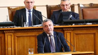 Валери Симеонов към БСП: Не ми оцветявайте в розово социализма