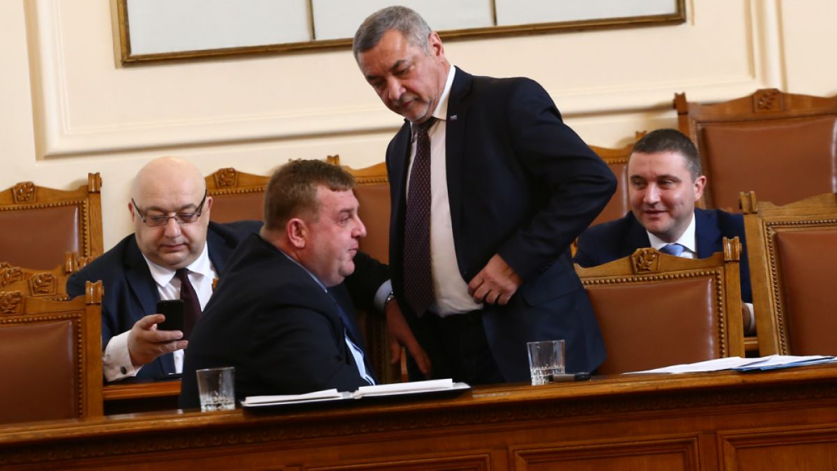 И БСП се намеси в скандала около Симеонов и руския патриарх