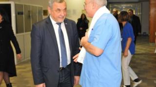 Изненада! Ето къде Валери Симеонов прекарва неделния ден (СНИМКИ)