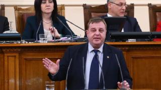 Каракачанов събра спешно икономическите експерти на ВМРО, иска да променят Закона за енергетиката заради ЧЕЗ