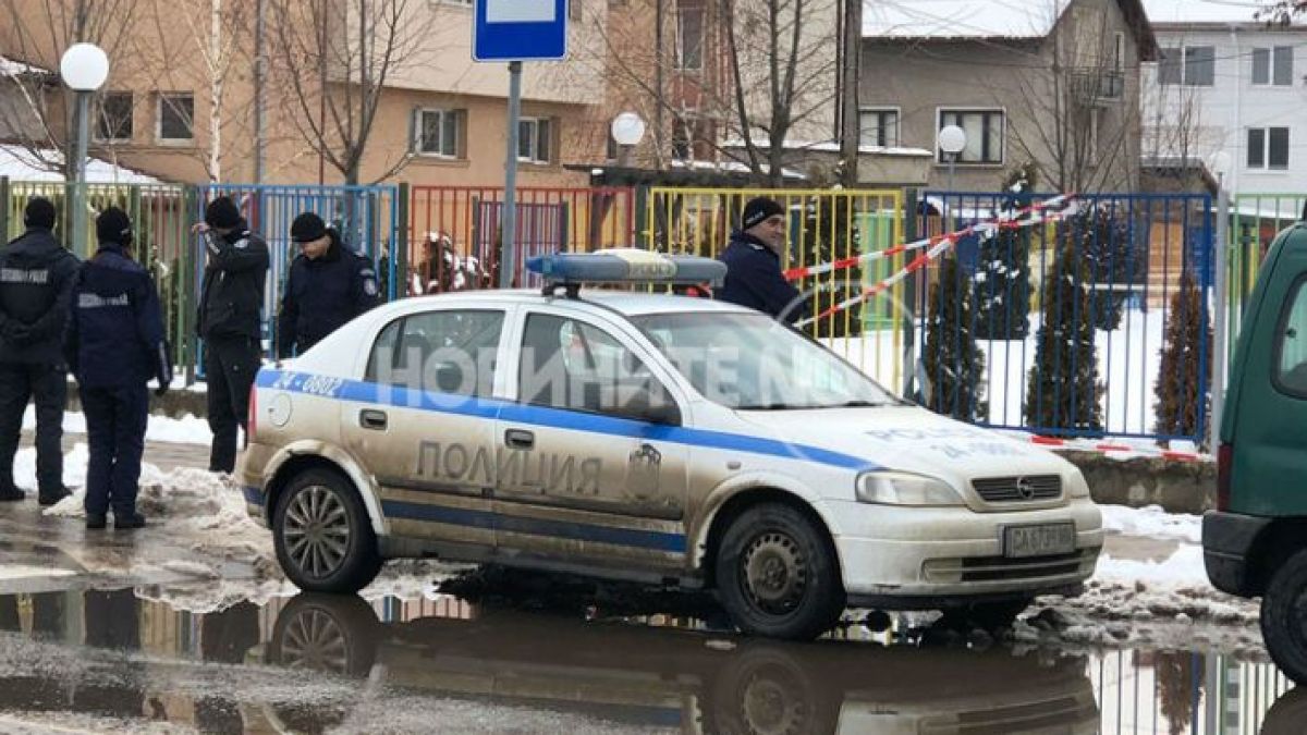 Още за екшъна в столично школо! Бащата на битото дете със скандална версия за инцидента, а учителят... (СНИМКИ)