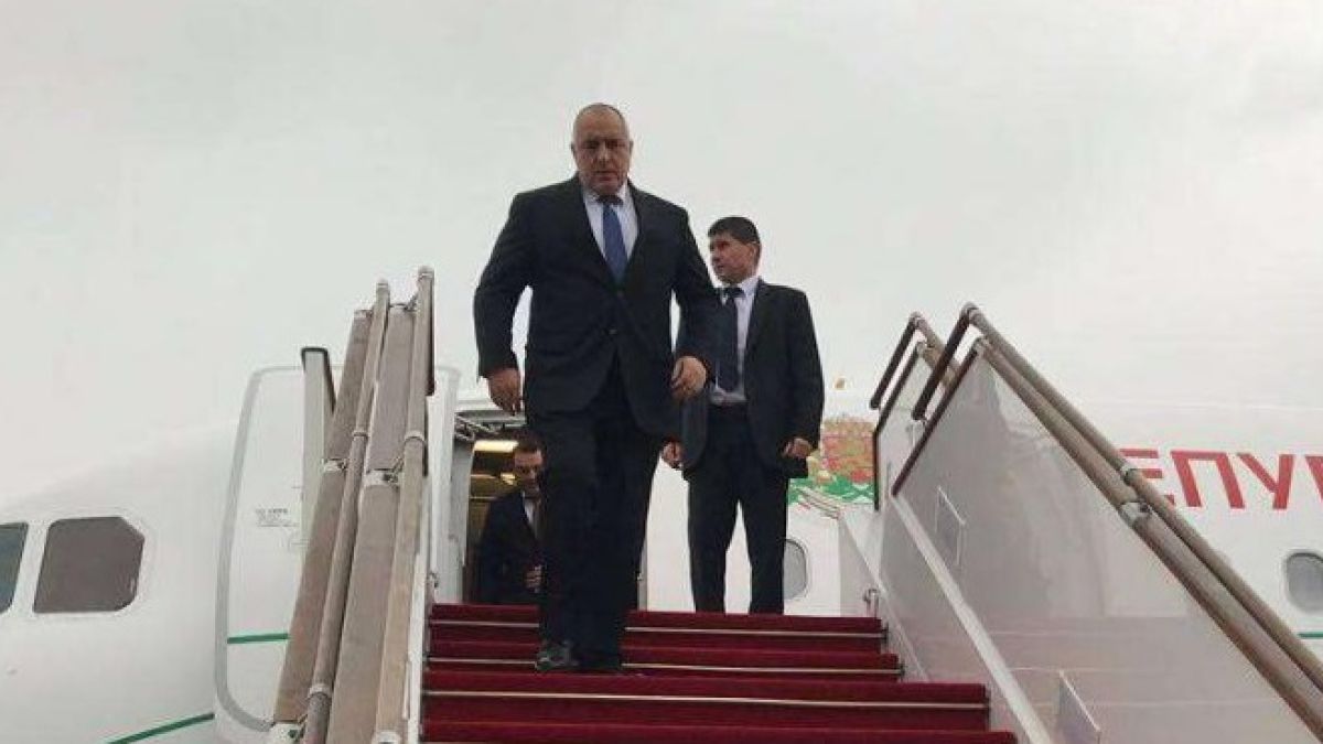 Борисов пристигна на важна среща, заради която пропусна гласуването на вота на недоверие към неговия кабинет (СНИМКИ)